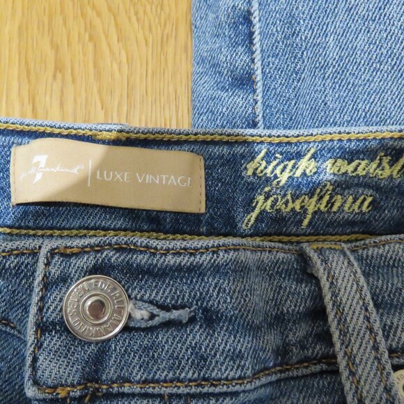 7 FOR ALL MANKIND High Waist Josefina Jeans in Light Blue Denim Casual - Picture 10 of 10